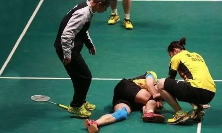 干净又卫生！贝克汉姆晒印度行学习制作美食视频